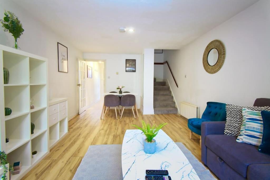 Апартаменты Two Bed House Near Kings Cross Лондон Экстерьер фото