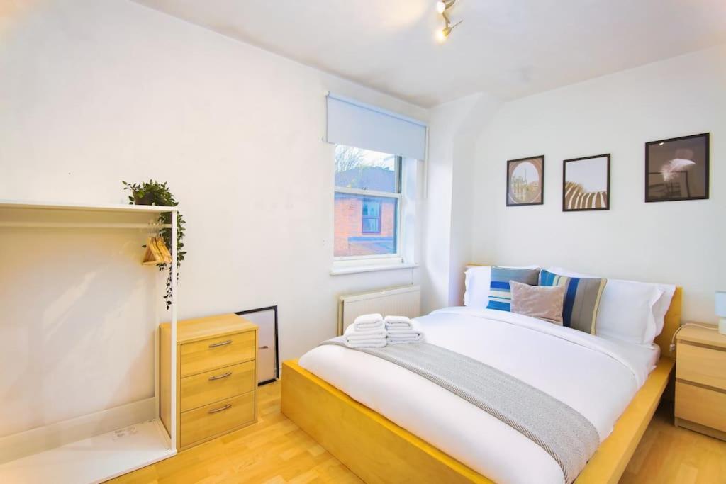 Апартаменты Two Bed House Near Kings Cross Лондон Экстерьер фото